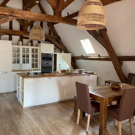 Aux 3 Maillets Apartment Бурж Екстериор снимка