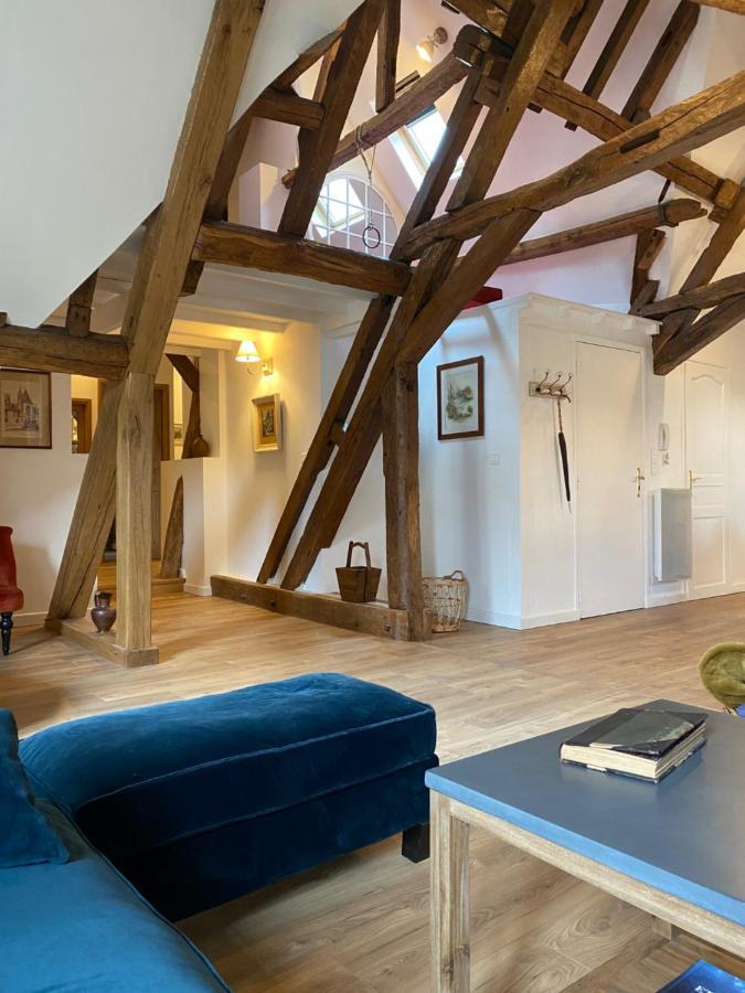 Aux 3 Maillets Apartment Бурж Екстериор снимка